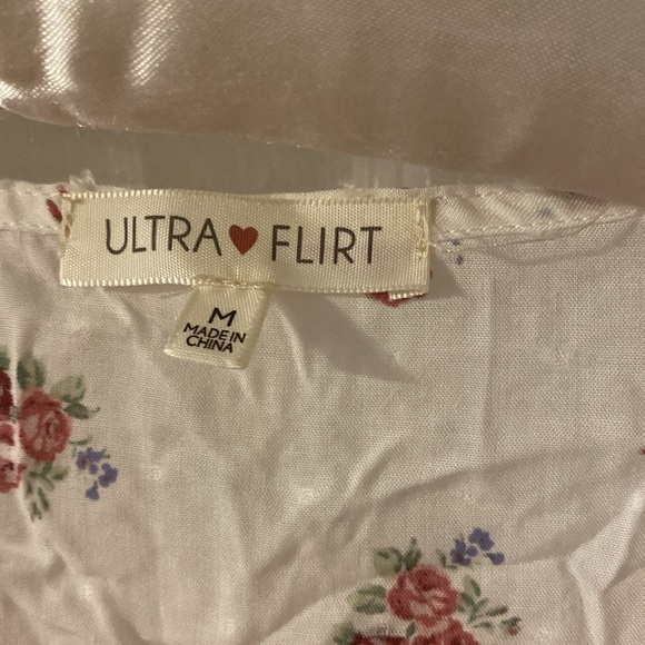 Ultra Flirt Top and Mini Skirt Set size M - Picture 2 of 7